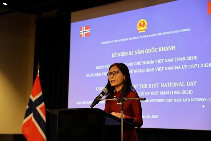 Đại sứ Việt Nam tại Na Uy Lê Thị Thu phát biểu khai mạc tại chiêu đãi kỷ niệm 81 năm Quốc khánh Việt Nam và 55 năm thiết lập quan hệ ngoại giao Việt Nam - Na Uy. (Nguồn: Đại sứ quán Việt Nam tại Na Uy)
