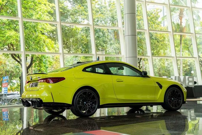 Xe có kiểu dáng coupe 2 cửa thể thao - Ảnh: Thaco Auto