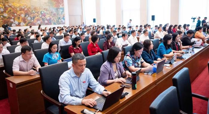 Các đại biểu dự hội nghị (ảnh QH).