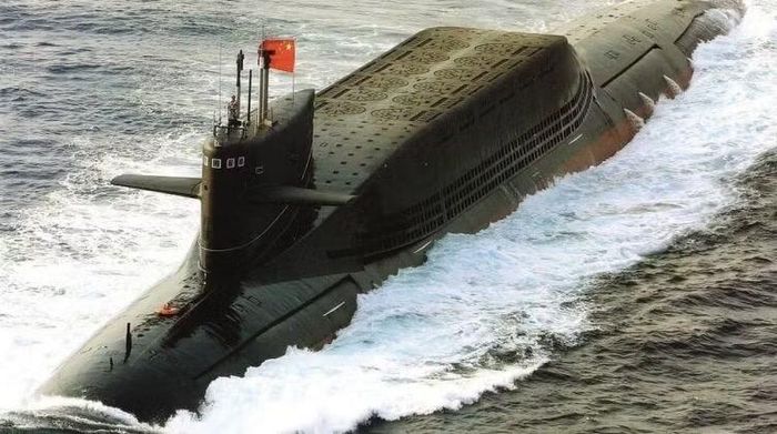 Tàu ngầm tên lửa đạn đạo chạy bằng năng lượng hạt nhân lớp Type 094 của Hải quân Trung Quốc. Ảnh: Military Watch Magazine.