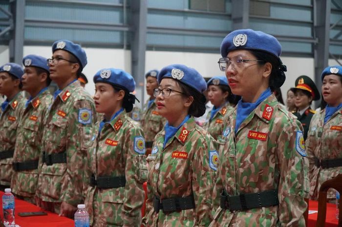 Phát biểu tại lễ đón, Thiếu tướng Phạm Mạnh Thắng, Cục trưởng Cục Gìn giữ hòa bình Việt Nam, đánh giá cao những đóng góp của BVDC 2.7 trong nhiệm kỳ tại Nam Sudan. Với tinh thần trách nhiệm, chuyên môn cao và tính chuyên nghiệp, bệnh viện tạo được sự tin tưởng của Liên hợp quốc, chính quyền và người dân địa phương, trở thành địa chỉ khám, chữa bệnh tin cậy, trong đó nhiều trường hợp bệnh nặng, phức tạp được giữ lại điều trị tại chỗ. “Các đồng chí đã nhận được nhiều lời khen về tinh thần trách nhiệm, trình độ chuyên môn, thái độ tận tình, chu đáo và tính chuyên nghiệp từ bệnh nhân, đồng nghiệp quốc tế”, Thiếu tướng Phạm Mạnh Thắng nhấn mạnh.