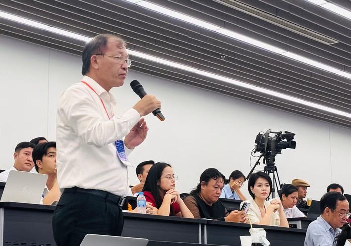 Doanh nghiệp chia sẻ tại diễn đàn.