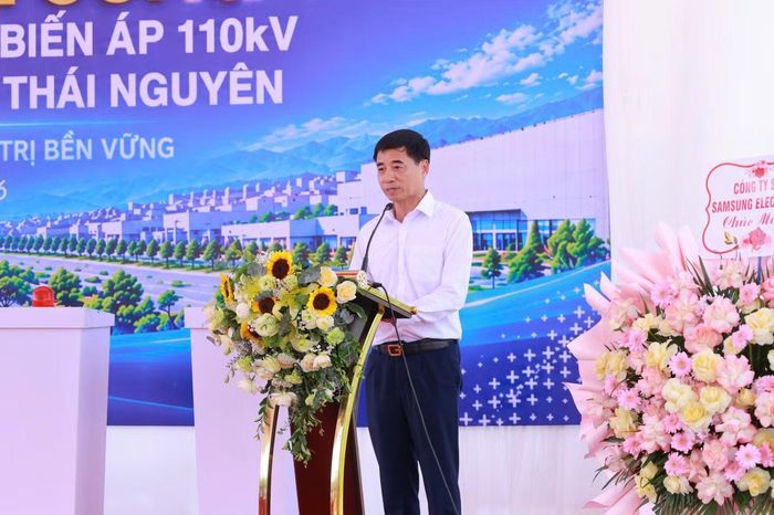 Ông Lê Hồng Quân - Chủ tịch Hội đồng quản trị Công ty cổ phần HAVIC, đại diện các nhà thầu thi công phát biểu cam kết tại buổi lễ