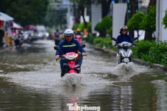 Tình trạng ngập do triều cường cũng xuất hiện tại khu vực này những ngày trước.