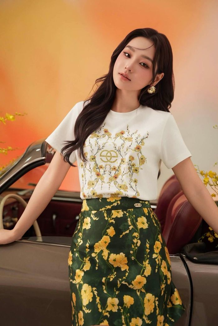 Cô chia sẻ trong chương trình Sao Check: "Ở tuổi 27, tôi chỉ mong mình tiếp tục được làm nghề, thể hiện bản thân trong lĩnh vực mình yêu thích. Dù tương lai không biết mình đi được trong bao lâu, tôi vẫn luôn cống hiến hết khả năng của mình và hy vọng nhận được nhiều tình cảm yêu mến từ khán giả".