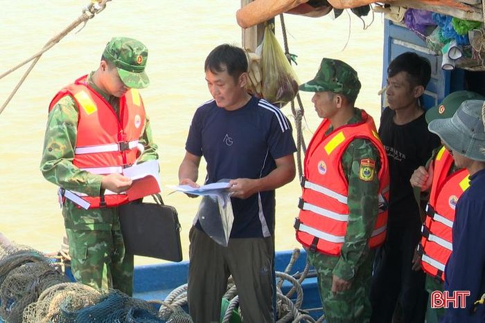 Hà Tĩnh tiếp tục triển khai các giải pháp cùng cả nước thực hiện các khuyến nghị của Ủy ban châu Âu (EC) về chống khai thác IUU, sớm gỡ cảnh báo “thẻ vàng”, hướng tới phát triển nghề cá bền vững.