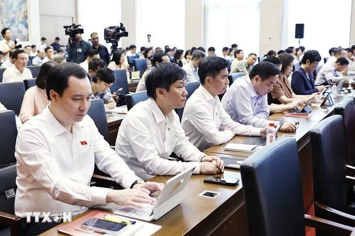 Đại biểu dự Hội nghị đại biểu Quốc hội hoạt động chuyên trách lần thứ nhất, nhiệm kỳ khóa XVI. (Ảnh: Doãn Tấn/TTXVN)
