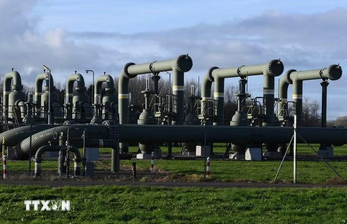 Hệ thống đường ống dẫn khí đốt gần Garelsweerd, tỉnh Groningen, Hà Lan. (Ảnh: AFP/TTXVN)