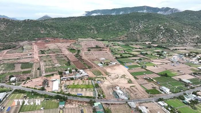 Khu tái định cư Nhà máy điện hạt nhân Ninh Thuận 2 có tổng diện tích 31,8 ha, thuộc địa bàn xã Vĩnh Hải, tỉnh Khánh Hòa, đến thời điểm hiện nay đạt khoảng 95% so với kế hoạch. (Ảnh: Vũ Sinh/TTXVN)