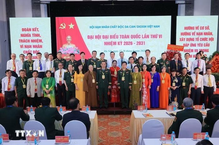 Ban chấp hành Hội Nạn nhân chất độc da cam/dioxin Việt Nam, nhiệm kỳ 2026-2031 ra mắt Đại hội. (Ảnh: Hoàng Hiếu/TTXVN)