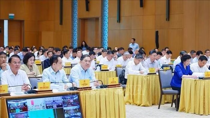 Phó Thủ tướng Thường trực Phạm Gia Túc và các đại biểu tham dự phiên họp Chuyên đề về Khoa học, công nghệ và đổi mới sáng tạo và chuyển đổi số đóng góp cho phát triển kinh tế - xã hội và đánh giá kết quả công tác quý III năm 2026. Ảnh: Dương Giang/TTXVN