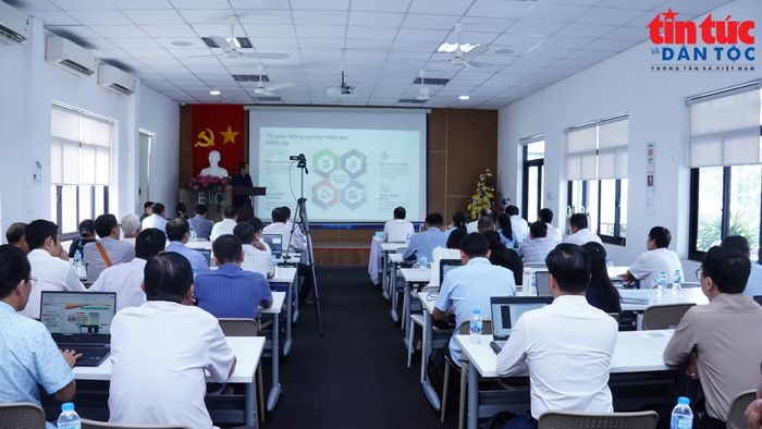 Liên minh Hợp tác xã TP Hồ Chí Minh phối hợp với Sở Khoa học và Công nghệ cùng các đơn vị chuyên môn thường xuyên tổ chức hội thảo, kết nối giải pháp công nghệ với nhu cầu sản xuất của hợp tác xã.