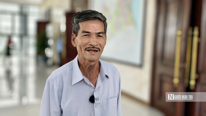 Ông Lục bày tỏ niềm vui khi giao cổ vật cho Nhà nước để bảo tồn