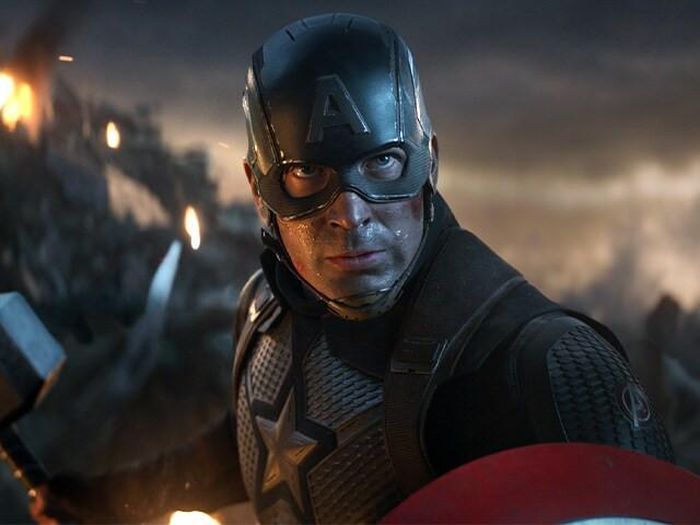 Với thời lượng hơn 3 giờ, Avengers: Endgame kết hợp các trận chiến quy mô lớn với những khoảnh khắc chia tay nhiều nhân vật chủ chốt. 
