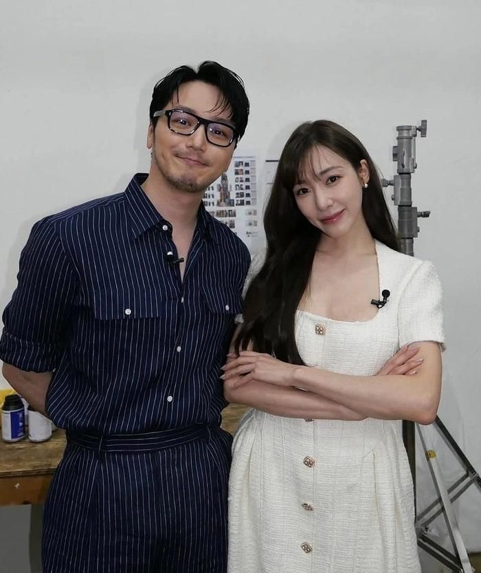 Byun Yo Han nói rằng nếu không phải trở về để quay chương trình, anh vẫn đang tiếp tục chuyến du lịch cùng vợ.