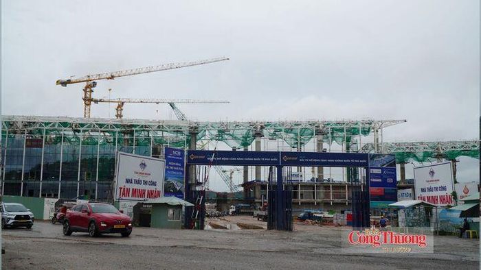 Hiện các đơn vị thi công đang tăng tốc đẩy nhanh tiến độ.