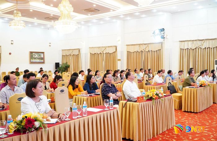 Đại biểu tham dự hội nghị. Ảnh: VINH ANH