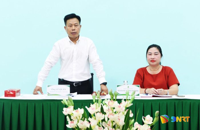Thứ trưởng Bộ Giáo dục và Đào tạo Lê Quân phát biểu tại buổi làm việc. Ảnh: NGỌC HÀ
