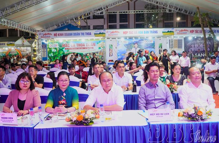 Các đại biểu dự Liên hoan Ẩm thực Điện Biên - 2026.