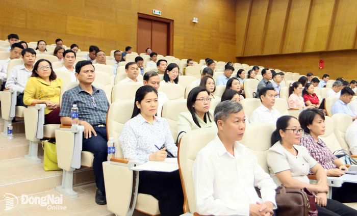 Các đại biểu tham dự hội nghị. Ảnh: Văn Truyên