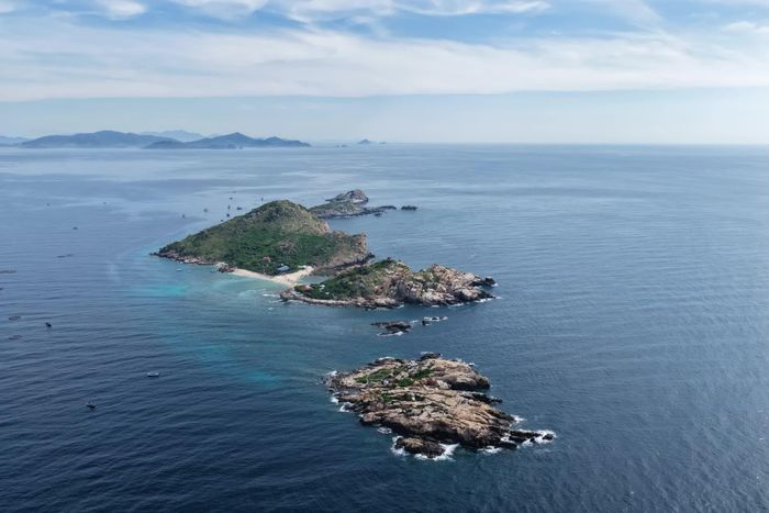 Đảo Yến Hòn Nội.