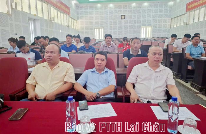 Đại biểu tham dự lớp bồi dưỡng.