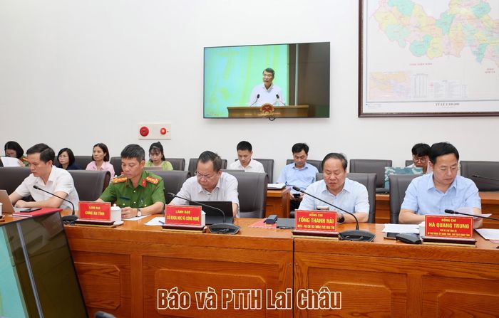 Các đại biểu dự hội nghị tại điểm cầu tỉnh. 