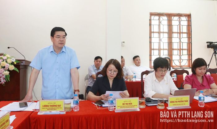 Lãnh đạo Ban Tổ chức Tỉnh ủy phát biểu thảo luận, trao đổi các nội dung tại buổi làm việc