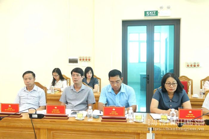 Các đại biểu tham dự hội thảo