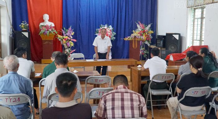 Sinh hoạt Chi bộ thường kỳ thôn Đồng Khê, tháng 9/2026, tập trung bàn giải pháp thực hiện nhiệm vụ ở cơ sở.