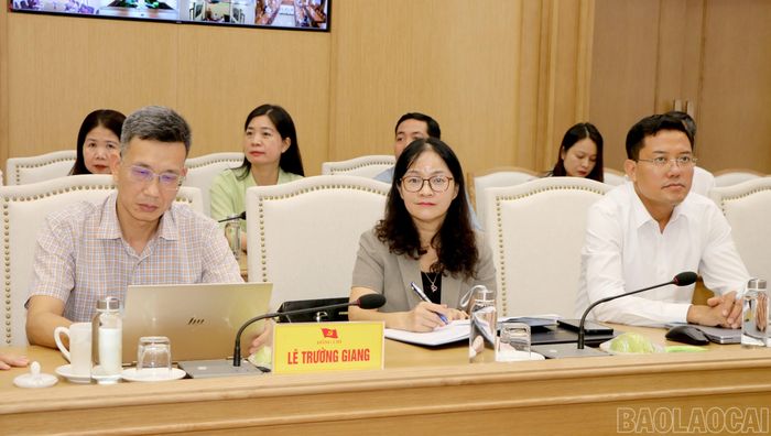 Các đại biểu tham dự hội nghị.