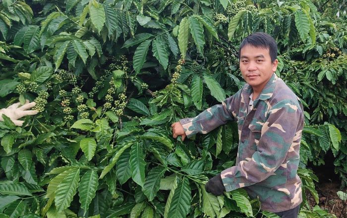 Chàng thanh niên người Mông Sùng Vang Tính