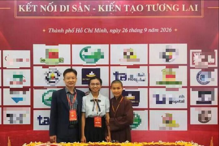 Thành tích của Hồng Mi được ghi nhận tại Hội ngộ Kỷ lục gia Việt Nam lần thứ 55