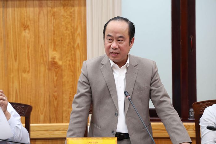 Phó Giám đốc Sở Ngoại vụ Trần Thanh Hoài đóng góp ý kiến về xây dựng Bộ nhận diện hình ảnh Lâm Đồng