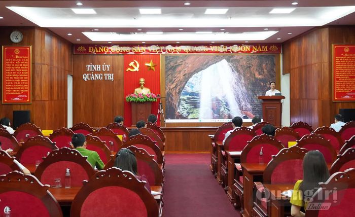 Quang cảnh buổi làm việc - Ảnh: X.P