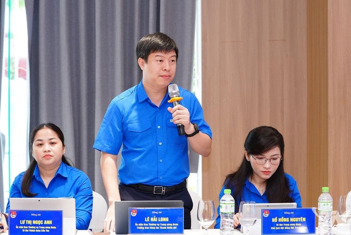 Đại biểu thảo luận tại Hội nghị.