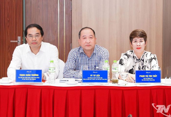 Đồng chí Trịnh Xuân Trường, Ủy viên Trung ương Đảng, Bí thư Tỉnh ủy Thái Nguyên và đại biểu dự Hội nghị.