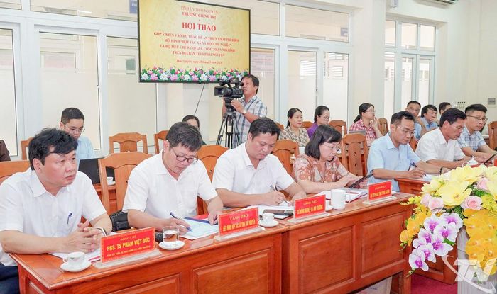 Đại biểu dự Hội thảo.