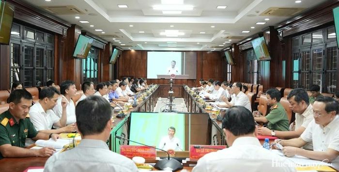  Thủ tướng Chính phủ Lê Minh Hưng chỉ đạo nhiều nhóm nhiệm vụ, giải pháp để tháo gỡ vướng mắc trong phát triển khoa học công nghệ, đổi mới sáng tạo và chuyển đổi số.