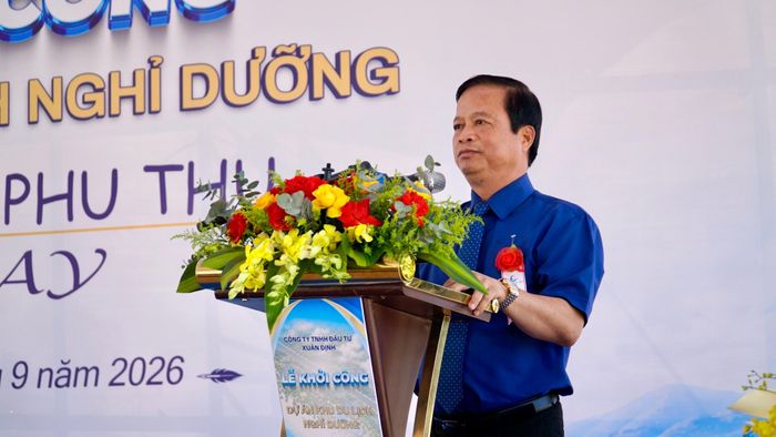 Phó chủ tịch Thường trực UBND tỉnh Nguyễn Tuấn Thanh phát biểu chỉ đạo tại buổi lễ.