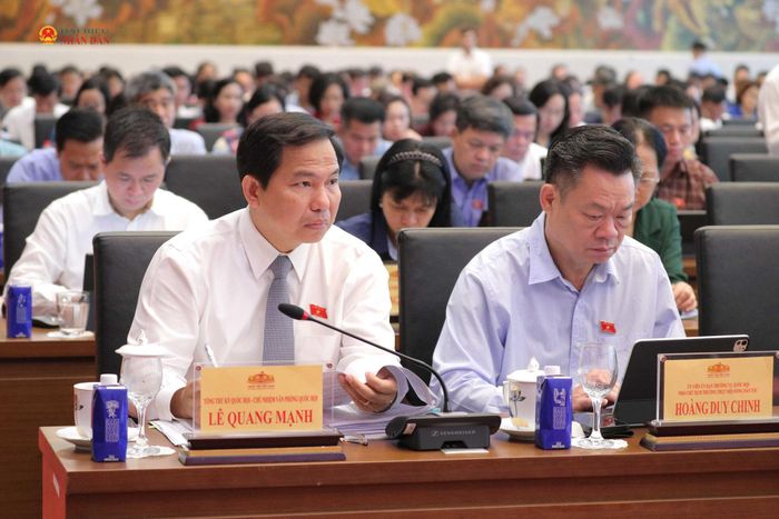 Các đại biểu dự hội nghị. Ảnh: Hồ Long