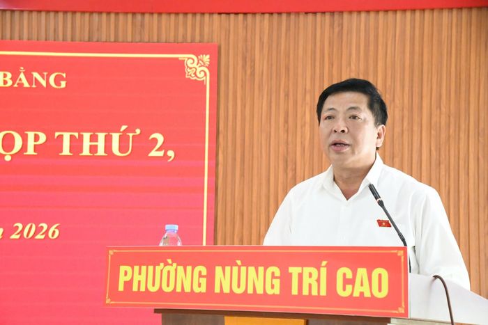 Bộ trưởng Bộ Xây dựng Trần Hồng Minh phát biểu tại buổi tiếp xúc (Ảnh: Nguyễn Thúy)