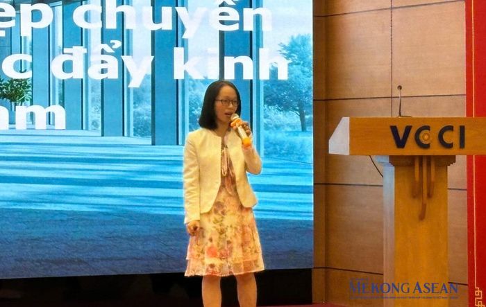 Bà Trần Thanh Hương, Phó Trưởng phòng Chính sách, môi trường kinh doanh và hợp tác quốc tế, Cục Phát triển doanh nghiệp tư nhân và Kinh tế tập thể, Bộ Tài chính phát biểu tại sự kiện. Ảnh: Thu Trang/Mekong ASEAN