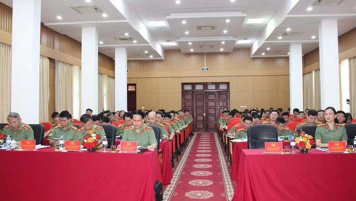 Quang cảnh hội nghị.