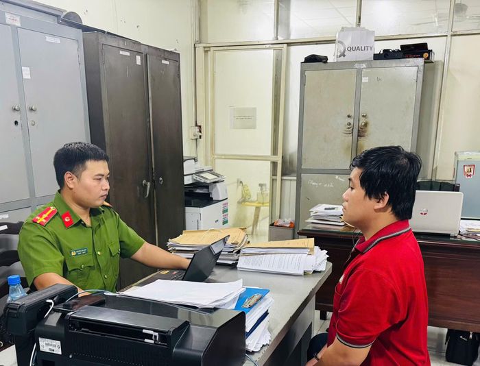 Chiêm Tiền Định tại cơ quan điều tra.