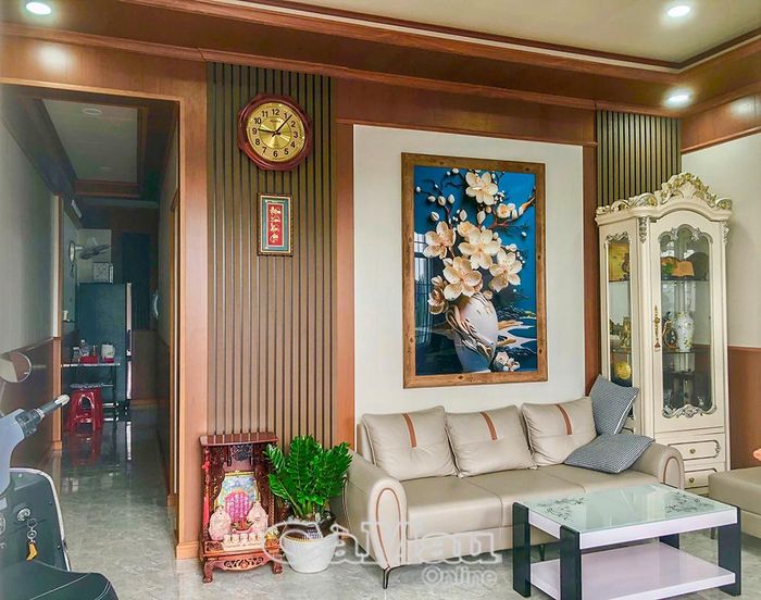 Một căn nhà ở xã hội được đầu tư khang trang, tiện nghi tại Khu dân cư phường Tân Xuyên, thuộc dự án NOXH của Công ty Phát triển nhà tỉnh Cà Mau.