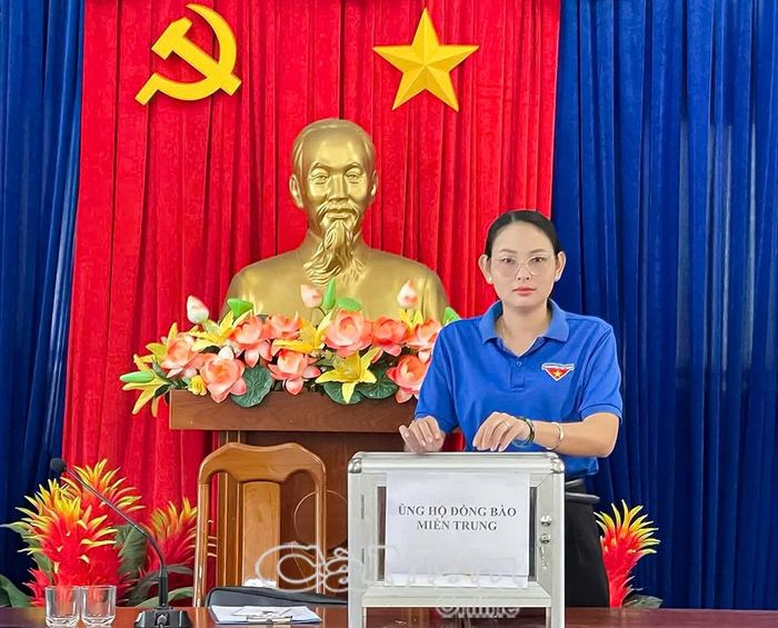 Ðồng chí Ngô Thị Thuỷ Tiên gương mẫu thực hiện công tác an sinh xã hội.
