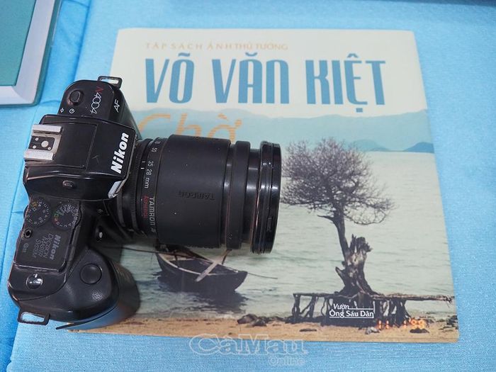  Chiếc máy ảnh cố Thủ tướng Võ Văn Kiệt sử dụng, ghi lại nhiều khoảnh khắc, hình ảnh có giá trị và đến nay vẫn được lưu giữ.