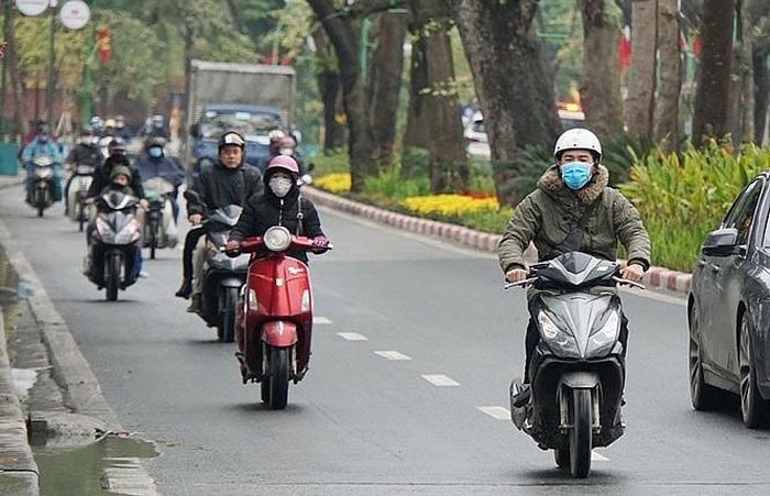 Hà Nội được dự báo giảm nhiệt, tăng mưa dông trong những ngày đầu tháng 10. Ảnh minh họa