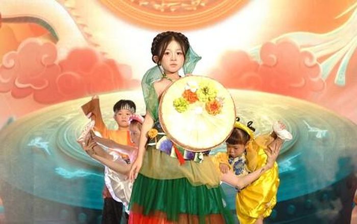 Lễ hội mang đến nhiều màu sắc nghệ thuật